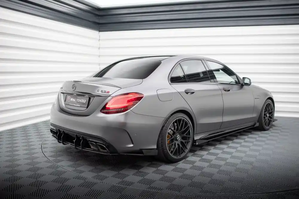 Expressversand Hintere Seiten Flaps passend für Mercedes-AMG C63 Limousine / Kombi W205 Facelift