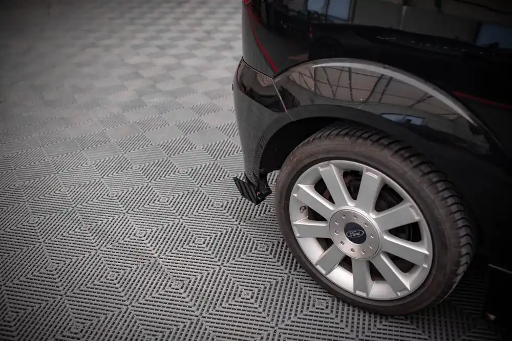 Hintere Seiten Flaps passend für Ford Fiesta ST Mk6 Markenware