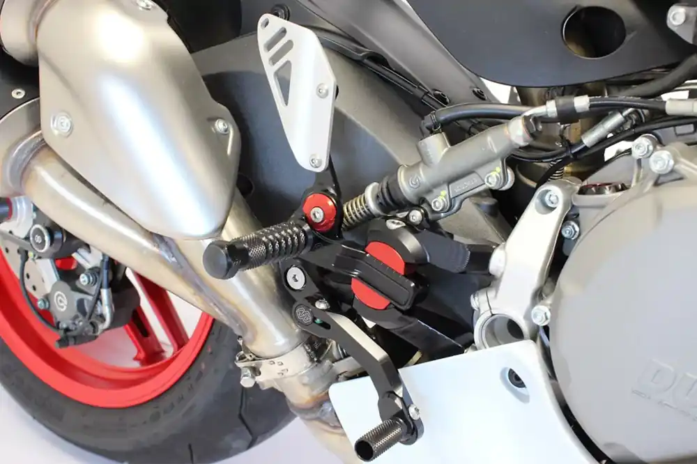 Echt GILLES VCR Fußrastenanlage passend für Ducati Panigale 959 / V2