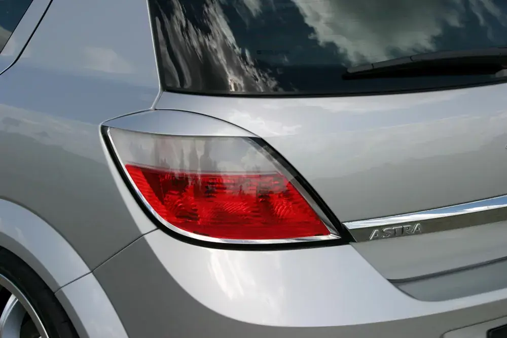 Knallerangebot LUMMA Rücklichtblenden GTC/R passend für Opel Astra H GTC