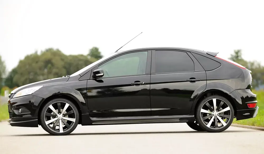 Bestseller Rieger Seitenschweller links passend für Ford Focus 2 ST 5-türig (02/08-01/11)