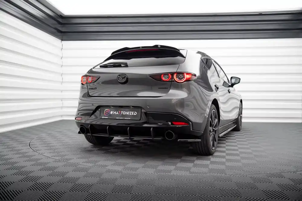 Sonderangebot Heck Ansatz Flaps Diffusor passend für Mazda 3 Mk4