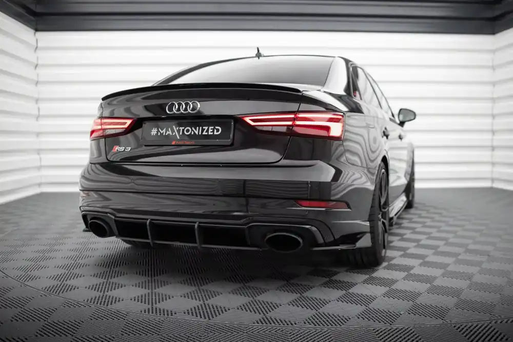 Street Pro Heck Ansatz Diffusor mit Flaps passend für Audi RS3 Limousine 8V Facelift Sonderaktion