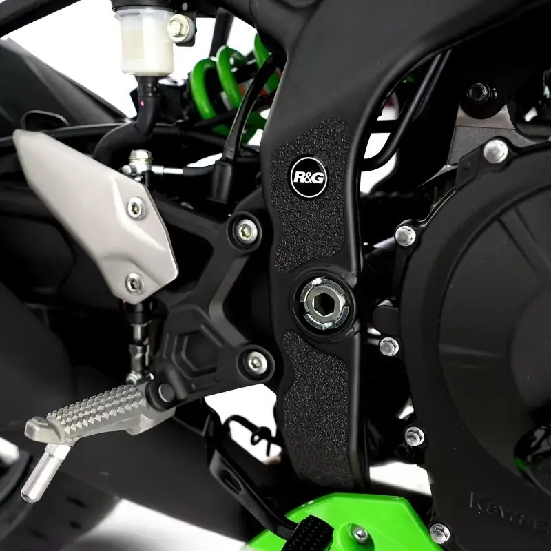R&G Eazi-Grip Stiefel Schutz Pads passend für Kawasaki ZX-25 R / ZX-4 RR Solange Der Vorrat Reicht