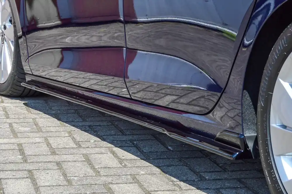 Geprüft CUP Seitenschweller mit Wing passend für VW Golf 8