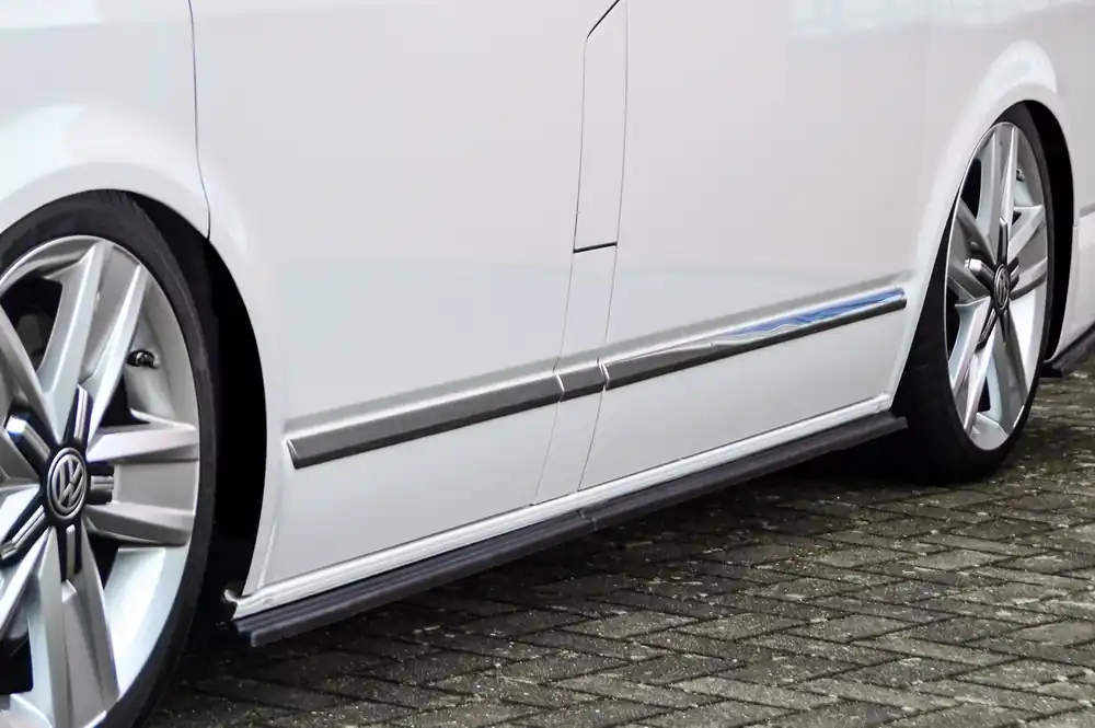 Mega-Angebot CUP Seitenschweller Satz 4tlg. aus ABS passend für VW Bus T5, T6, T6.1 ab Bj. 2003
