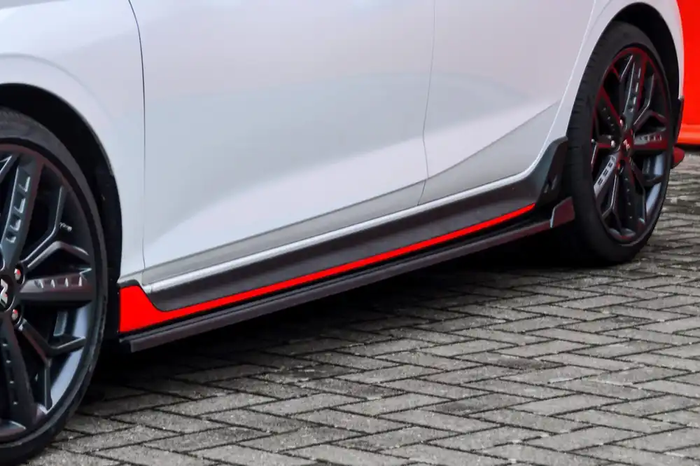 Beliebt CUP Seitenschweller mit Wing hinten passend für Hyundai I20N Performance