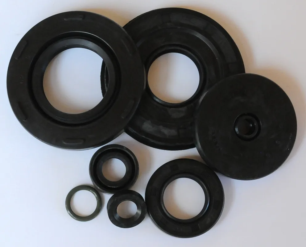 Echt Suzuki GT550 - Motorsimmerring - Satz